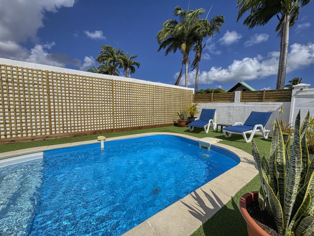 3.Location villa piscine Saint François Guadeloupe_Piscine